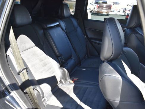 Used 2023 Mitsubishi Outlander SE image 36