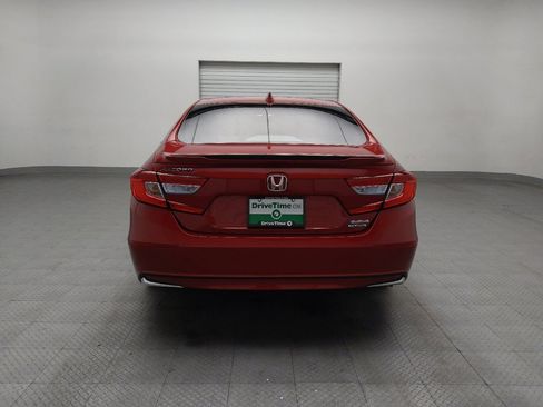 Used 2018 Honda Accord Touring image 6