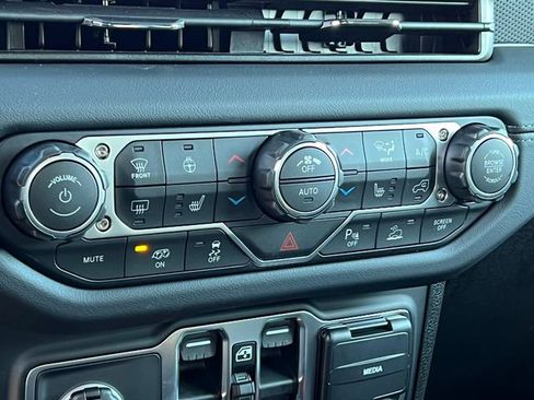 New 2026 Jeep Wrangler Unlimited Rubicon 392 image 37