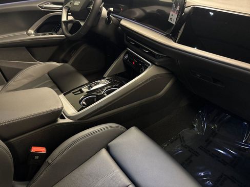 New 2026 Audi Q5 Premium Plus AWD/4WD image 15