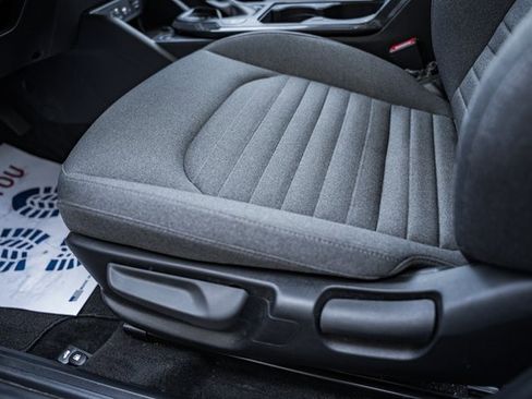 Used 2025 Kia K4 EX image 33