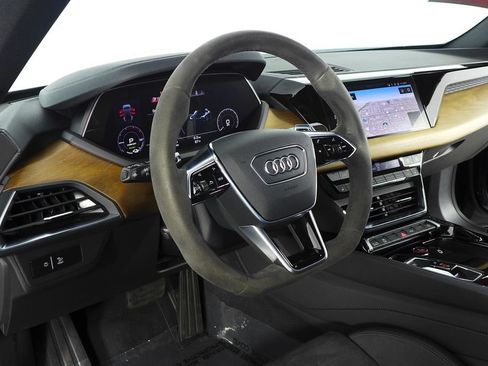 Used 2022 Audi e-tron GT Premium Plus AWD/4WD image 30