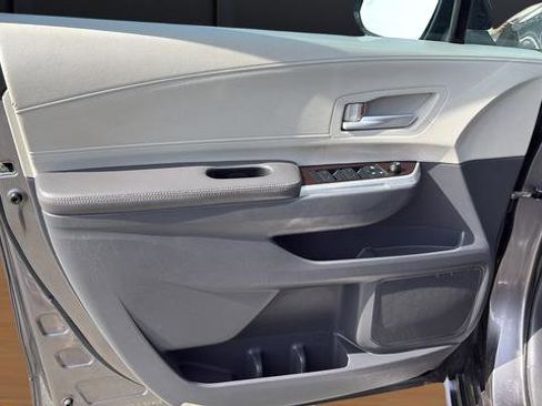 Used 2021 Toyota Sienna XLE AWD/4WD image 25