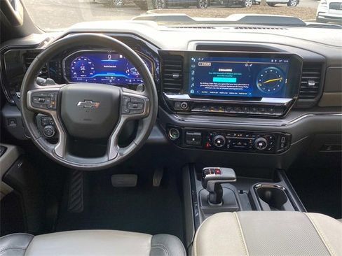 Used 2023 Chevrolet Silverado 1500 ZR2 w/ Technology Package image 8