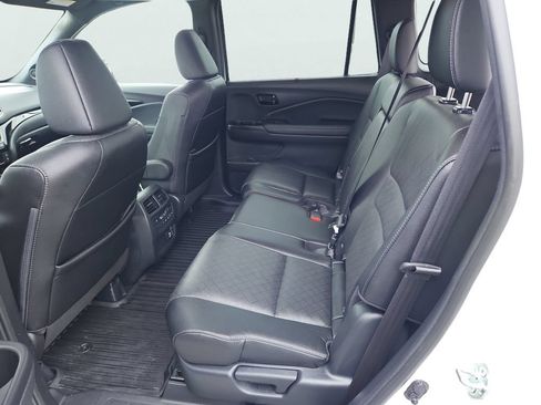 Certified 2022 Honda Passport Elite image 36