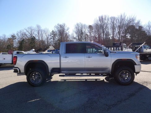 Used 2021 GMC Sierra 2500 Denali image 9