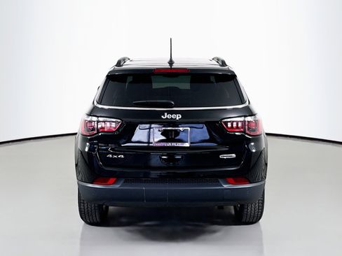 Used 2021 Jeep Compass Latitude w/ Sun and Sound Group image 10