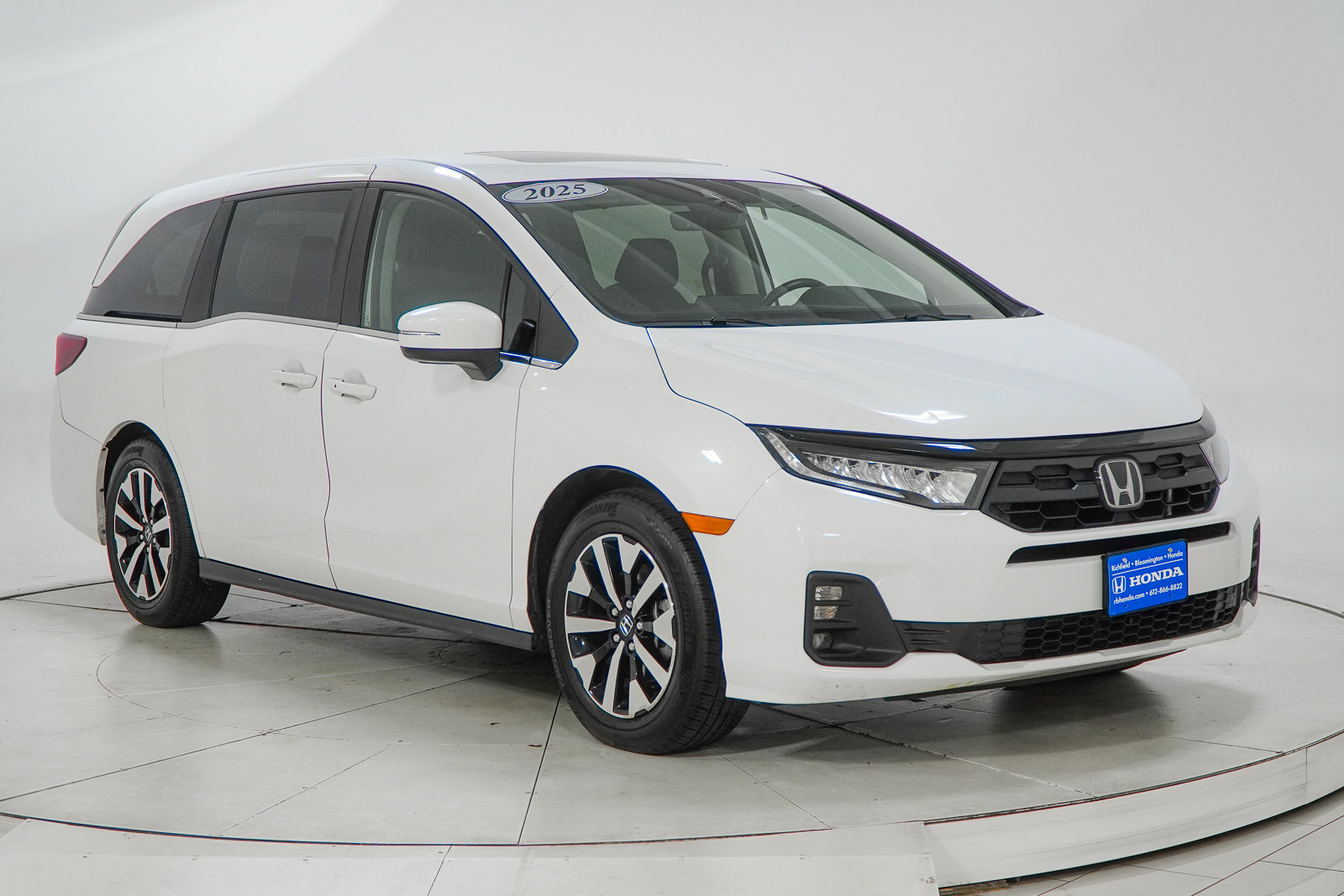 Used 2025 Honda Odyssey EX-L image 15