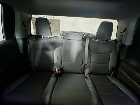 Used 2023 Chevrolet Silverado 1500 Custom image 29