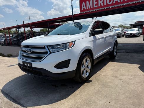 Used 2017 Ford Edge SE image 6