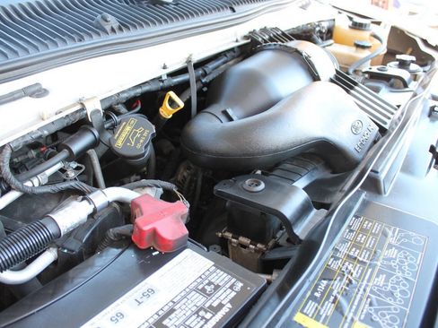 Used 2014 Ford E-350 and Econoline 350 Extended Super Duty image 17