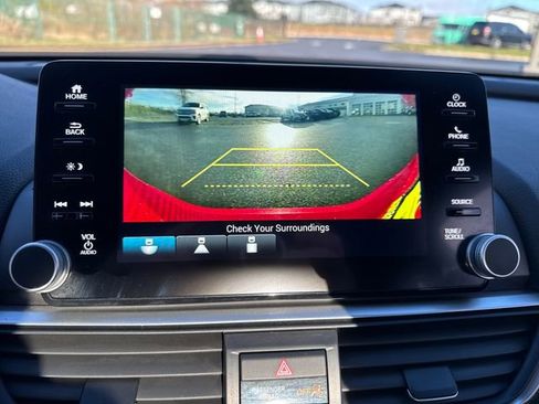 Used 2020 Honda Accord Sport image 28