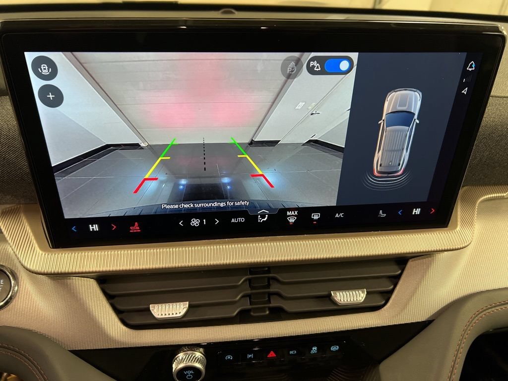 New 2026 Ford Explorer Active AWD/4WD image 13