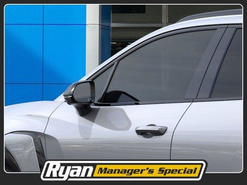 New 2025 Chevrolet Blazer EV RS image 12