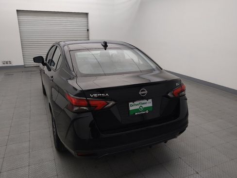 Used 2024 Nissan Versa SV FWD image 6