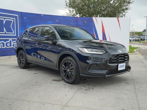 New 2026 Honda HR-V Sport image 3