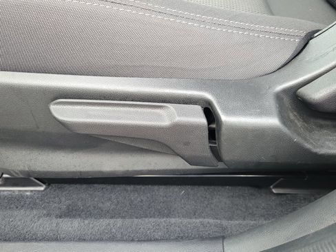 Used 2024 Subaru Crosstrek 2.0i Premium image 22