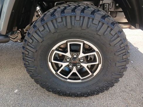 New 2026 Jeep Gladiator Rubicon AWD/4WD image 64