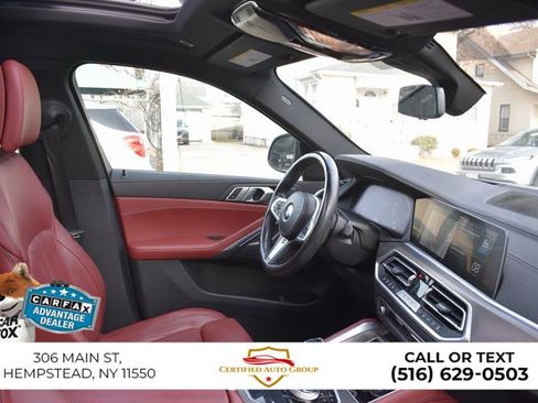 Used 2022 BMW X6 xDrive40i w/ Executive Package image 21