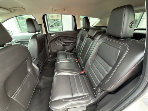 Used 2017 Ford Escape Titanium AWD/4WD image 25