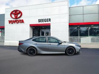 Used 2025 Toyota Camry SE FWD video 2