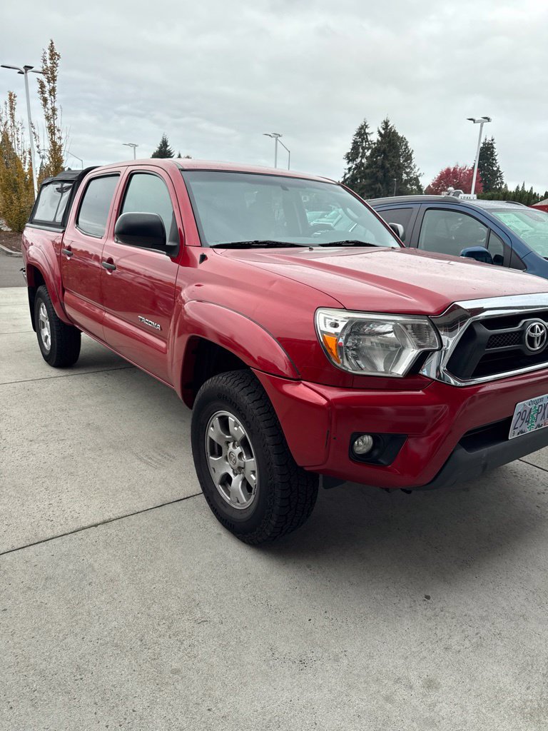 Used 2015 Toyota Tacoma 4x4 Double Cab w/ SR5 Package image 1