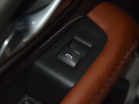 Used 2024 GMC Yukon Denali Ultimate AWD/4WD image 51