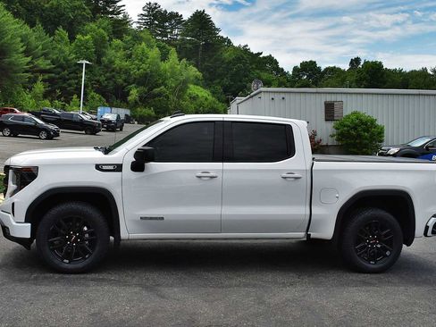 Used 2023 GMC Sierra 1500 Elevation AWD/4WD image 4
