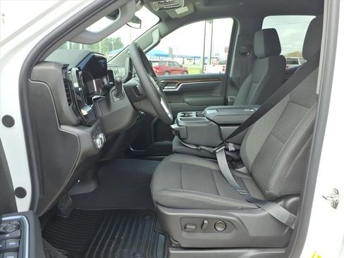 New 2026 GMC Sierra 1500 Elevation image 12