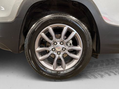 Used 2024 GMC Terrain SLT AWD/4WD image 48