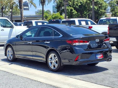 Used 2019 Hyundai Sonata SEL w/ Tech Package 02 FWD image 3