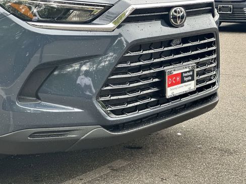New 2026 Toyota Grand Highlander AWD image 13