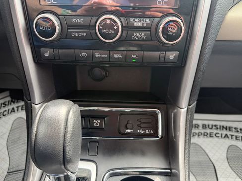 Used 2020 Subaru Ascent Limited w/ Popular Package #3 AWD/4WD image 30