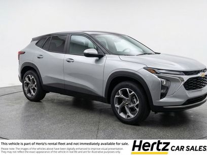 Used 2025 Chevrolet Trax LT