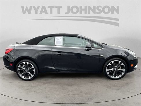 Used 2016 Buick Cascada Premium image 6