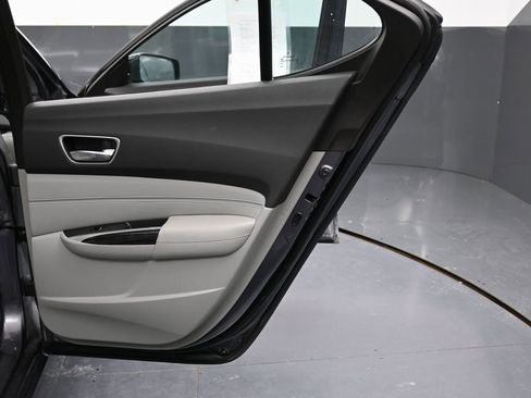 Used 2020 Acura TLX 2.4L image 36