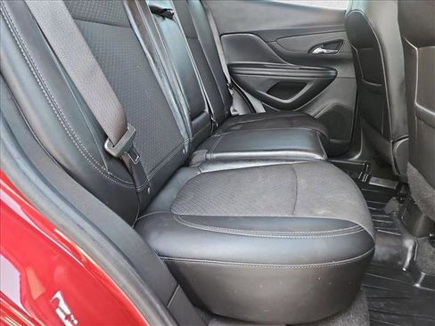 Used 2022 Buick Encore Preferred w/ Safety Package image 18