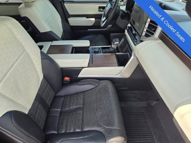 Used 2023 Toyota Sequoia Capstone AWD/4WD image 13