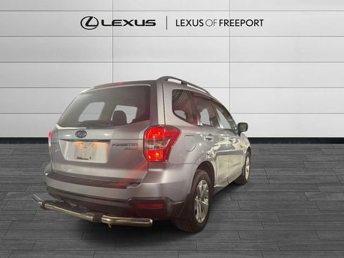 Used 2016 Subaru Forester 2.5i w/ Alloy Wheel Package AWD/4WD image 4