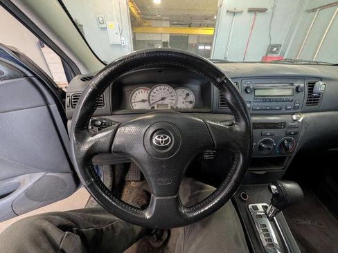 Used 2005 Toyota Corolla CE FWD image 33