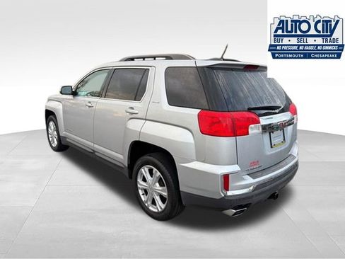 Used 2017 GMC Terrain SLE w/ Convenience Package FWD image 5