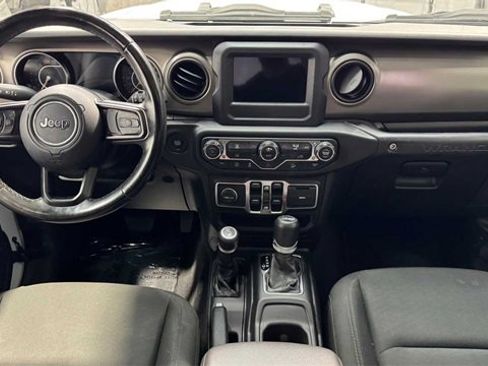 Used 2019 Jeep Wrangler Unlimited Sport S image 17