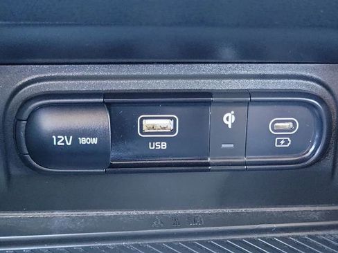 Used 2024 Kia Sportage EX image 14