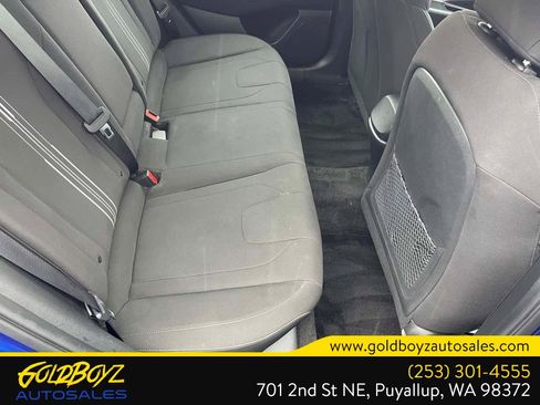 Used 2022 Hyundai Elantra SEL w/ Convenience + Premium Package image 19