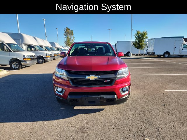 Used 2017 Chevrolet Colorado Z71 AWD/4WD image 2