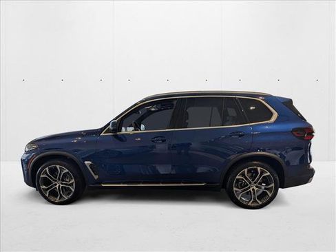 Used 2025 BMW X5 xDrive40i image 5