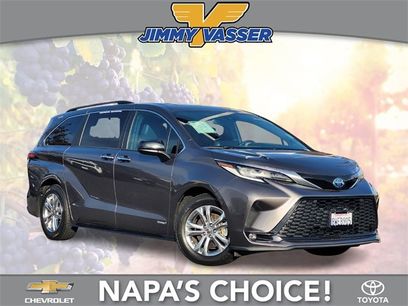 Certified 2021 Toyota Sienna XSE