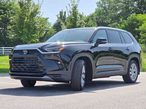Used 2026 Toyota Grand Highlander AWD Hybrid image 27