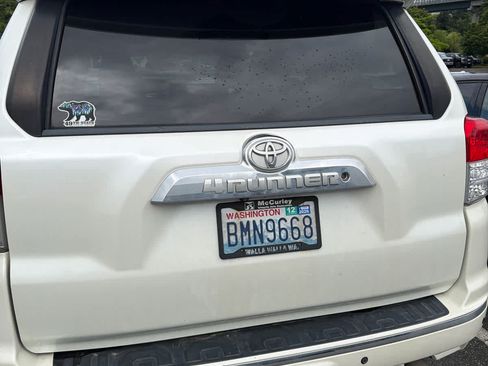 Used 2012 Toyota 4Runner SR5 w/ Convenience Pkg AWD/4WD image 3