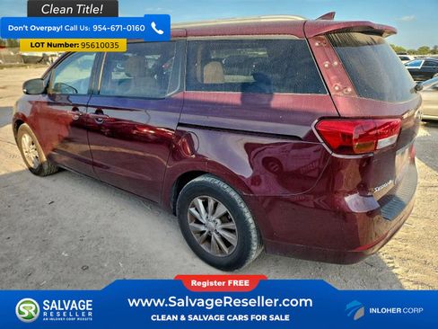 Used 2015 Kia Sedona LX FWD image 3